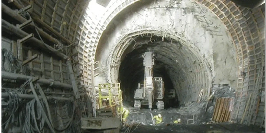 Analyse géotechnique pour tunnels en sols mous à Bourges : anticiper avant de creuser